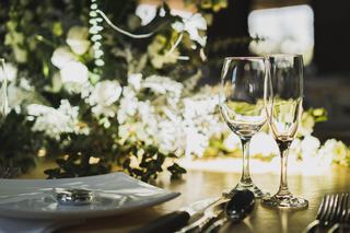 Wedding wine for 100 guests: how many bottles to buy